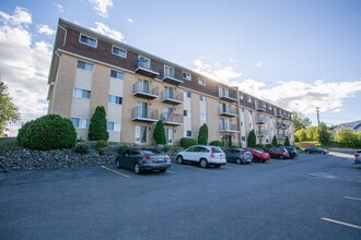 Building Photo - 580 Montgomery St