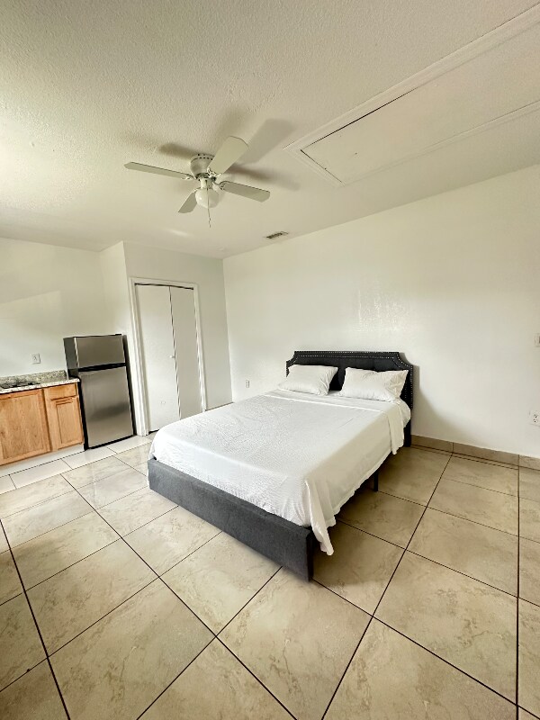 Foto del edificio - 226 E Cedarwood Cir