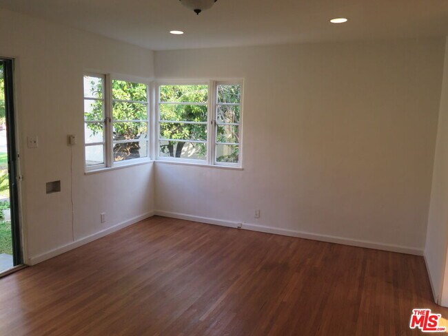 Foto del edificio - 2128 20th St