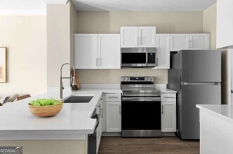 Building Photo - 2500 Shallowford Rd