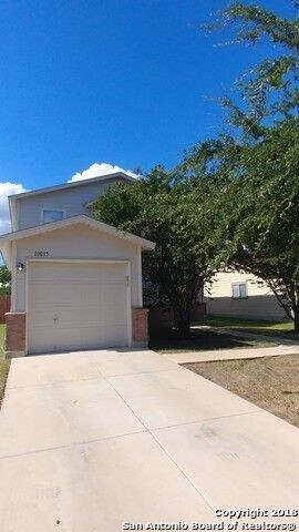 Building Photo - Spacious 3 BR home in Heritage Park