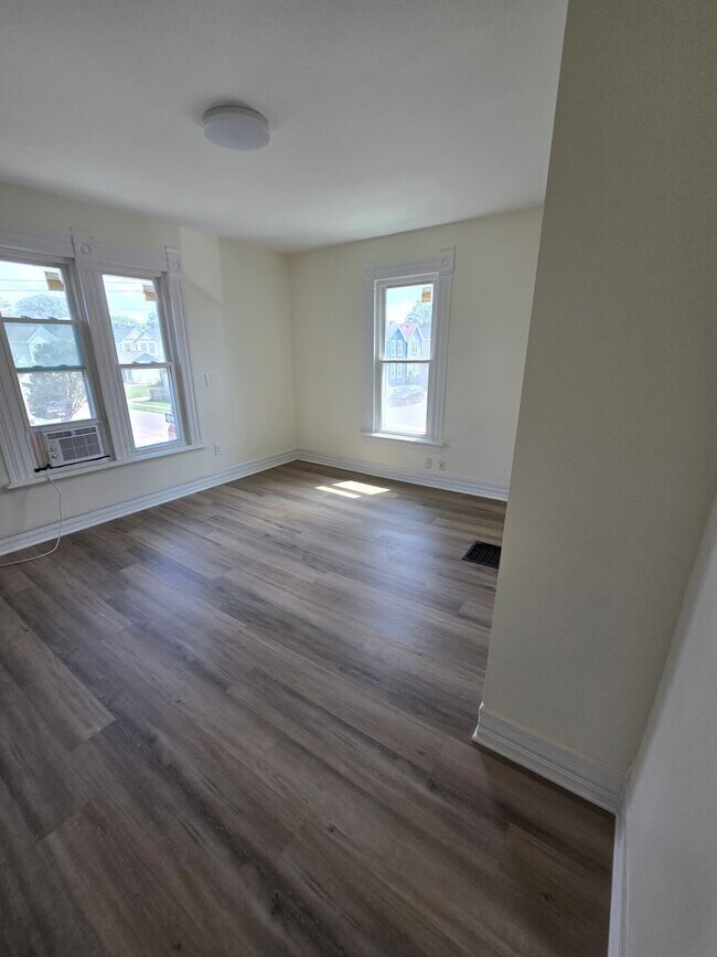 Foto del edificio - 2 BEDROOM SINGLE FAMILY HOME