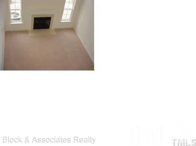 Building Photo - 3 br, 2.5 bath House - 3005 Portrait Drive