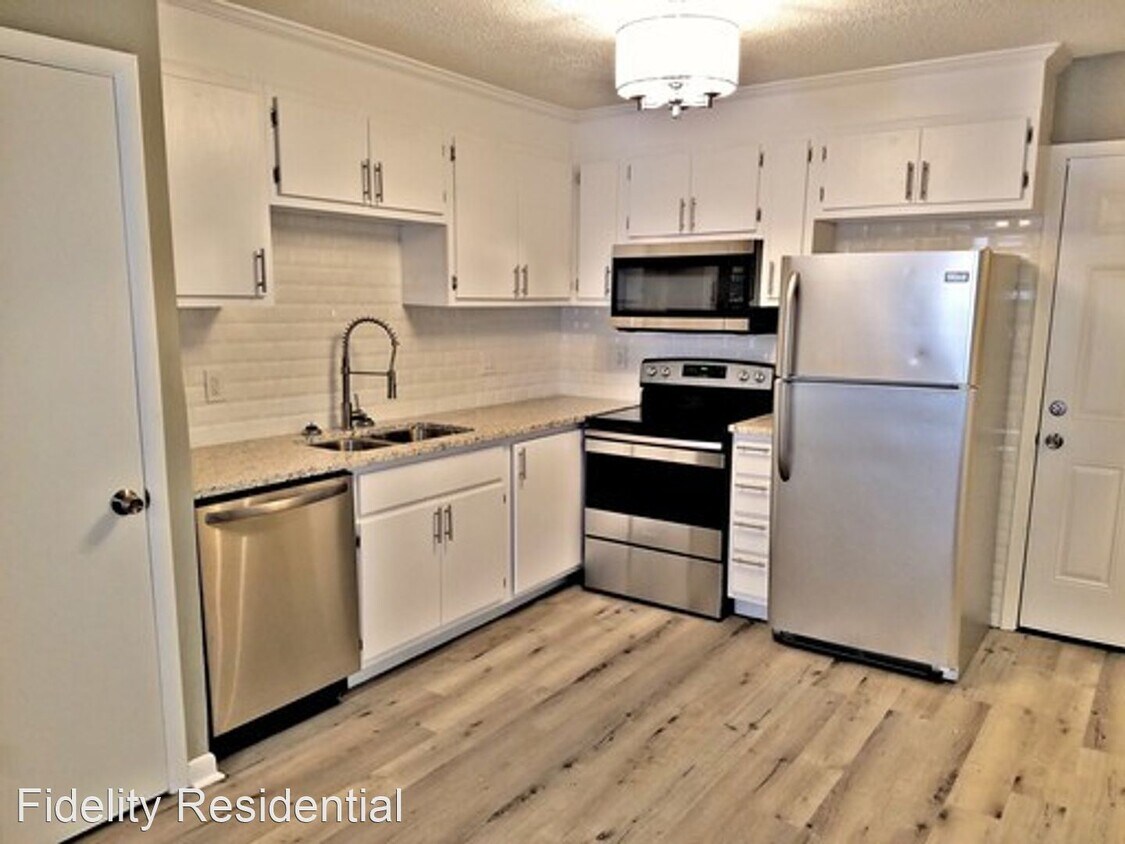 Foto principal - 2234 Harrison St SE