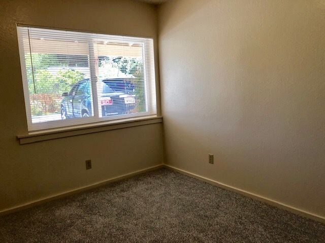 Foto del edificio - Two Bedroom One Bath in Sebastopol