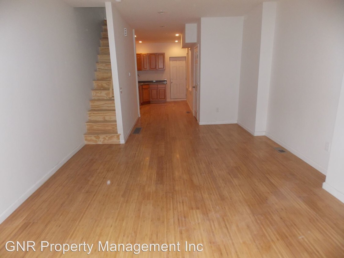 Primary Photo - 4232 Pennsgrove St