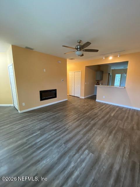 Foto del edificio - 6224 Barry Dr W