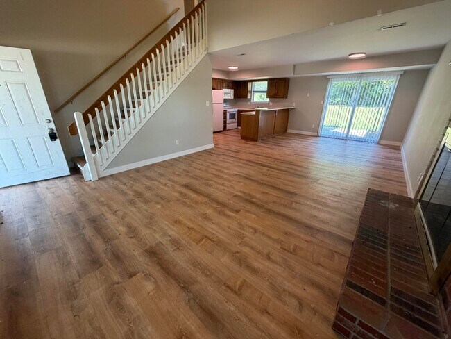 Foto del edificio - 3602 Hermitage Rd