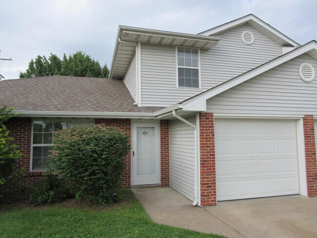 Foto del edificio - 3577-3579 Prescott Dr