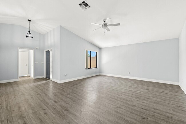 Foto del edificio - 3115 NW 12th St