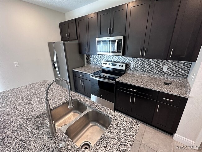 Building Photo - 8773 N Muller Way