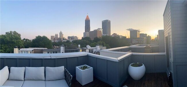 Foto del edificio - 785 Piedmont Ave NE