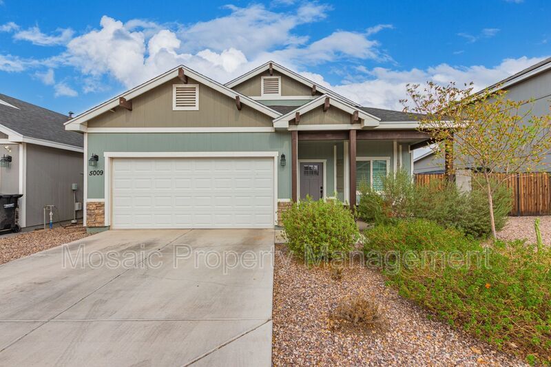Primary Photo - 5009 S 11th Pl