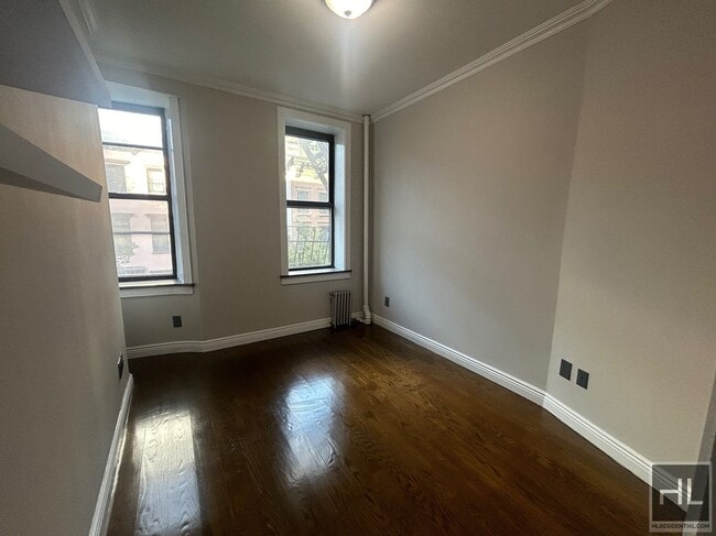 Building Photo - East 18th Street