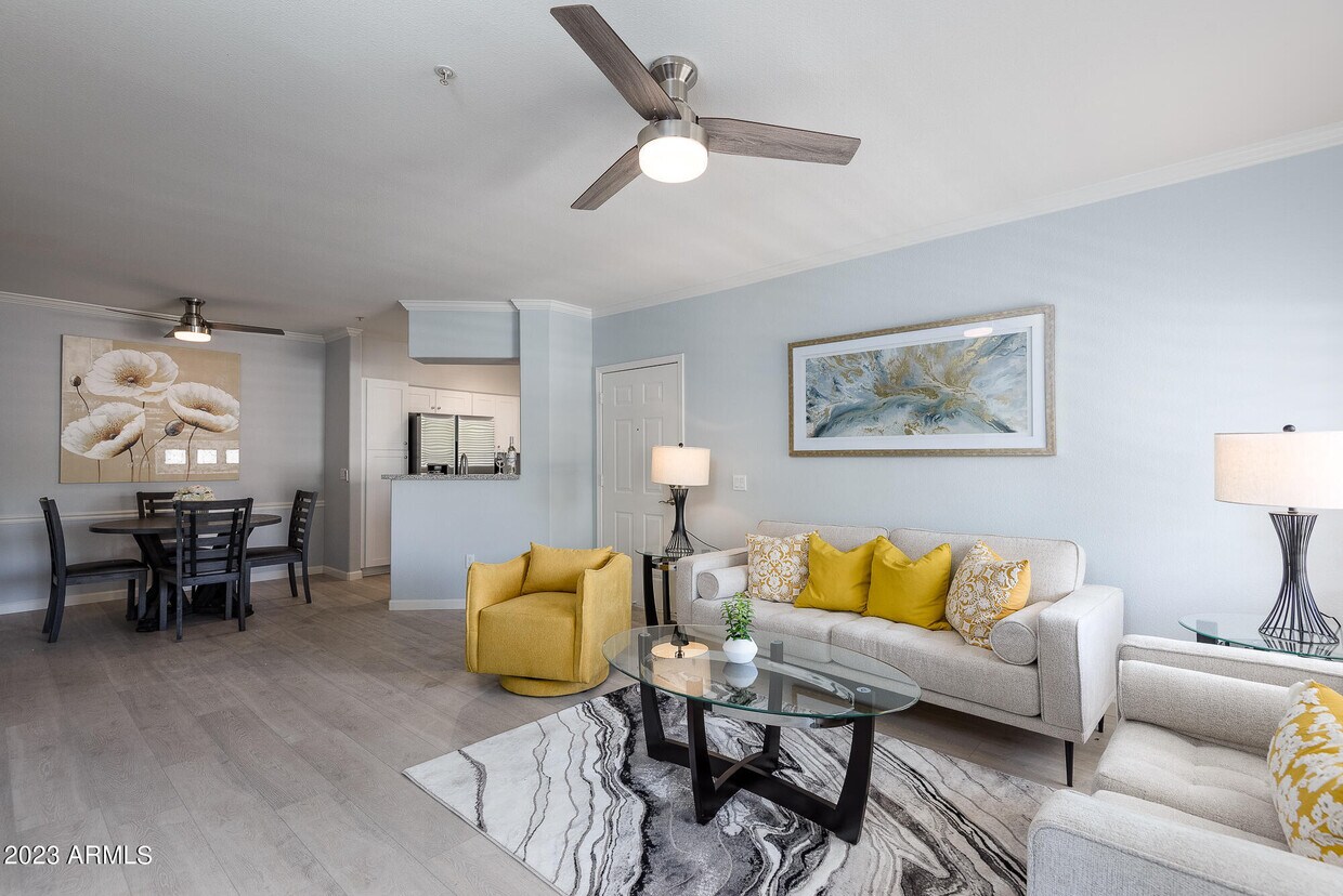 Foto principal - 15095 N Thompson Peak Pkwy
