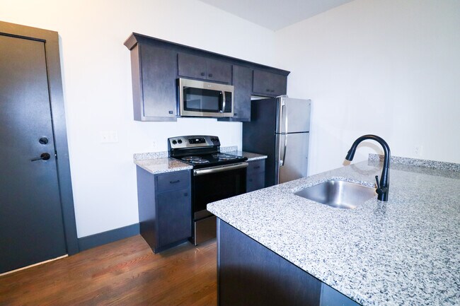 Foto del edificio - 2616 Short Vine St