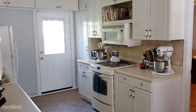 Foto del edificio - 4 br, 2 bath House - 2256 Burnt Hickory Rd NW