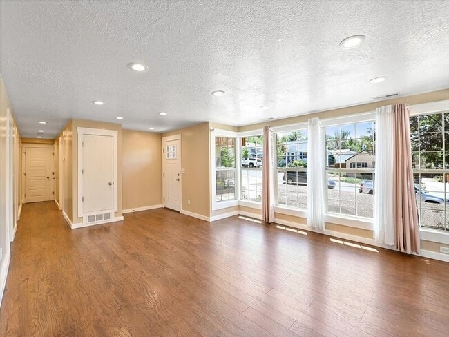 Photo - 1245 Harrison Ave House