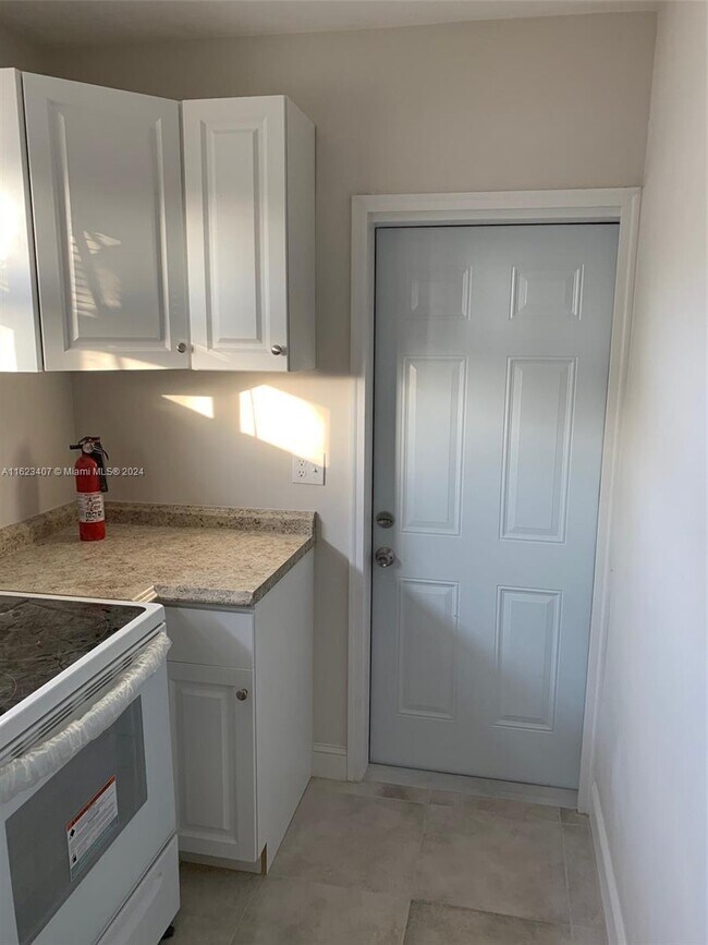 Foto del edificio - 1850 N 27th Ave