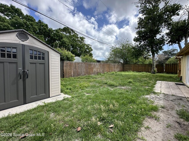 Foto del edificio - 1082 Madrid Rd