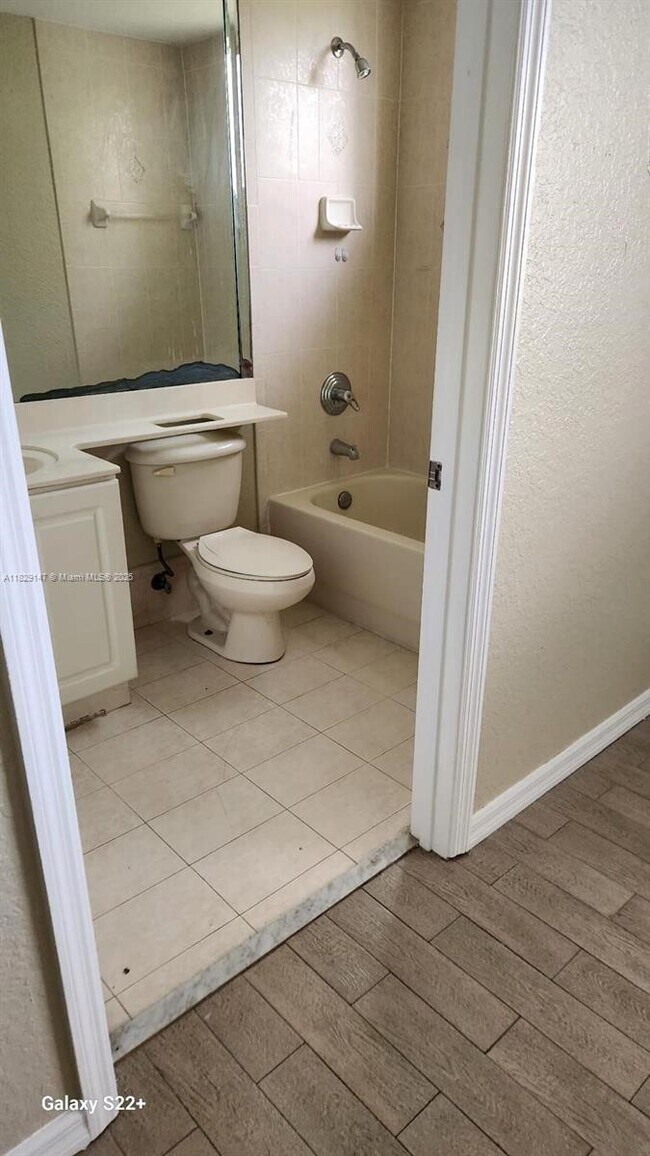 Foto del edificio - 7180 NW 174th Terrace
