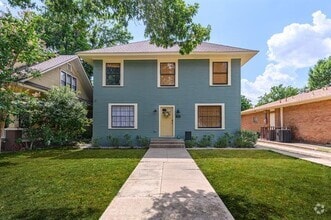 Building Photo - 305 S Willomet Ave