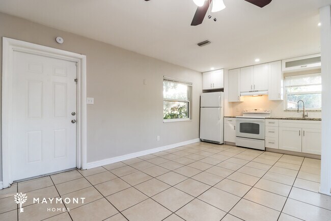 Foto del edificio - 779 Lynndale St N