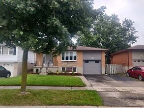 Building Photo - 668 Highpoint Ave