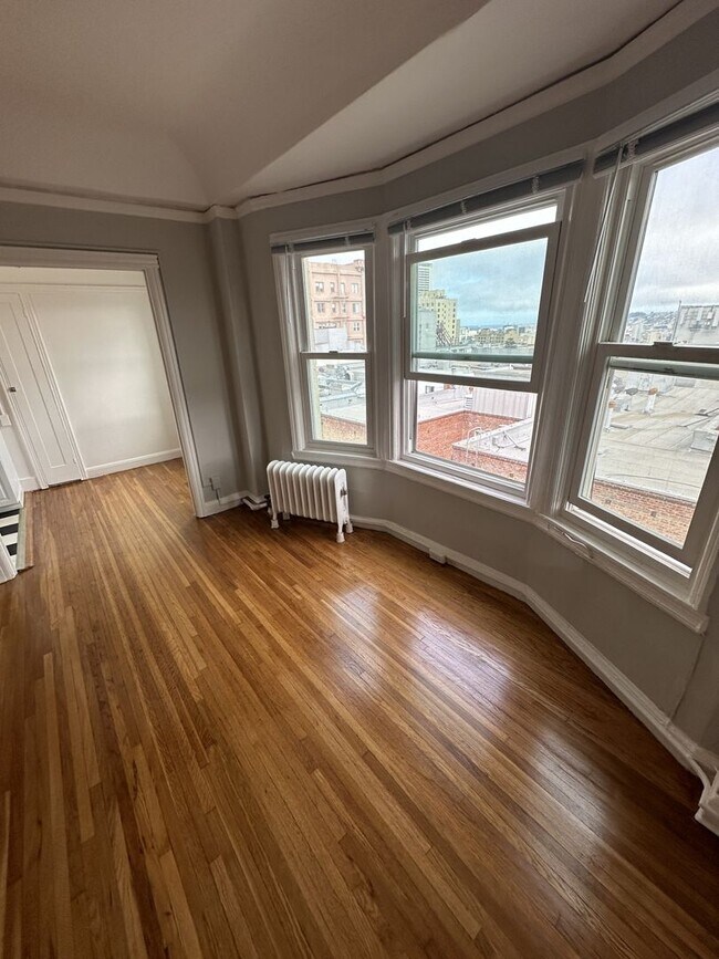 Building Photo - 1167 Bush Street (1314R)