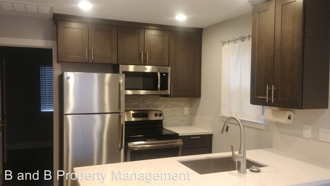 Building Photo - 1 br, 1 bath House - 2143 Bircher Way