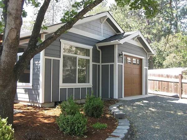 Building Photo - 1180 Bellview Ave