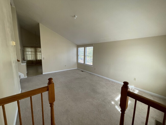 Foto del edificio - 45586 Curley Ct