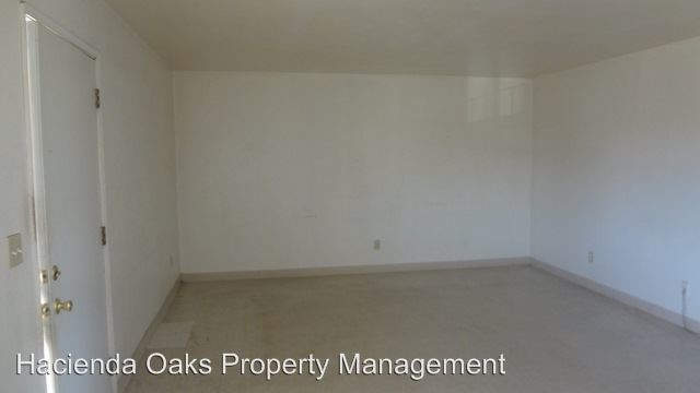 Foto del edificio - 313 S Oakley Ave