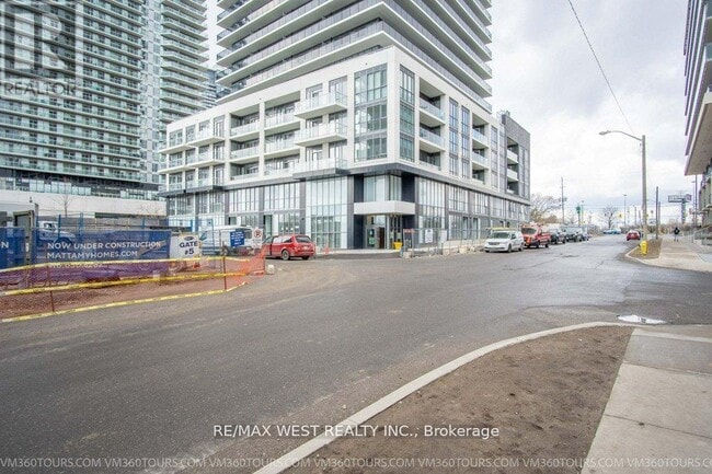 Building Photo - 70-3670 Annie Craig Dr