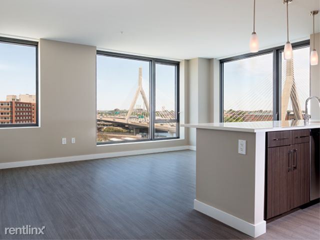 Building Photo - 107 Merrimac St