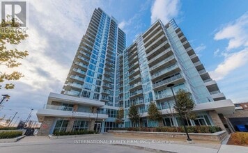 Building Photo - 10 Deerlick Ct