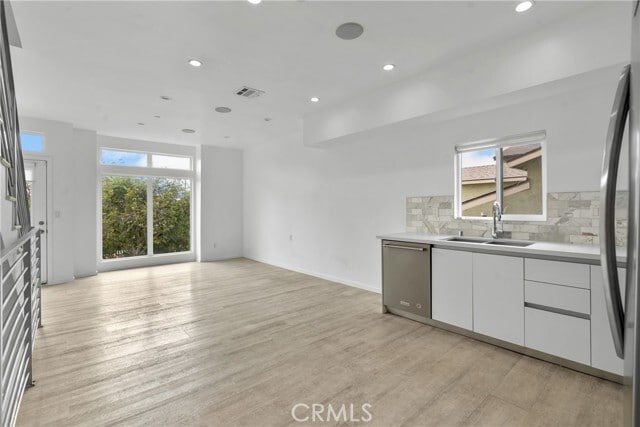 Foto del edificio - 6009 Barton Ave