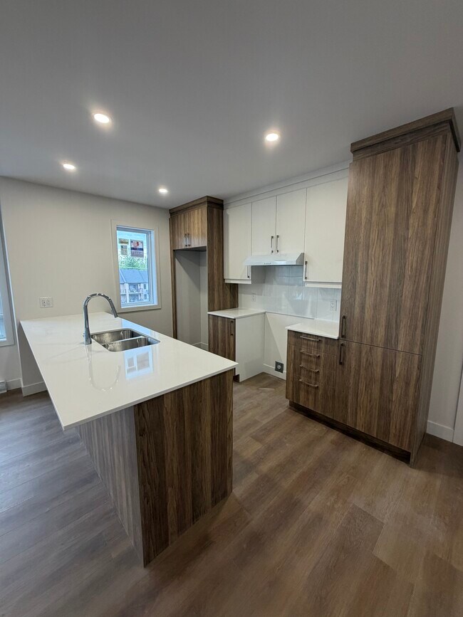 Photo du bâtiment - 846 Rue Principale