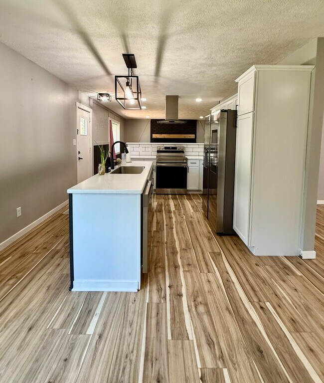 Foto del edificio - Three Bedroom Home in Schoolcraft