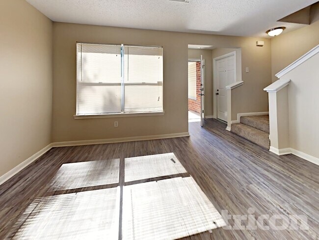 Foto del edificio - 3210 Kelling St