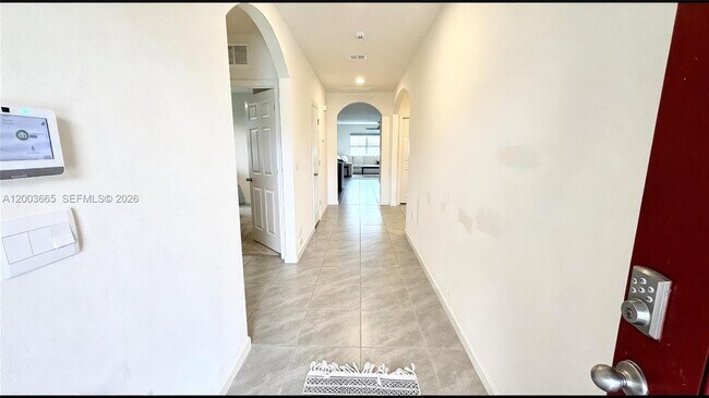 Foto del edificio - 2402 SE Gillette Ave