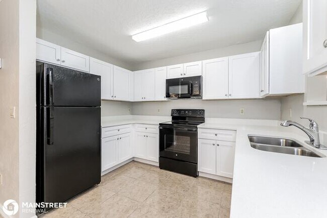 Building Photo - 240 GRIFFORD DR, KISSIMMEE, FL 34758