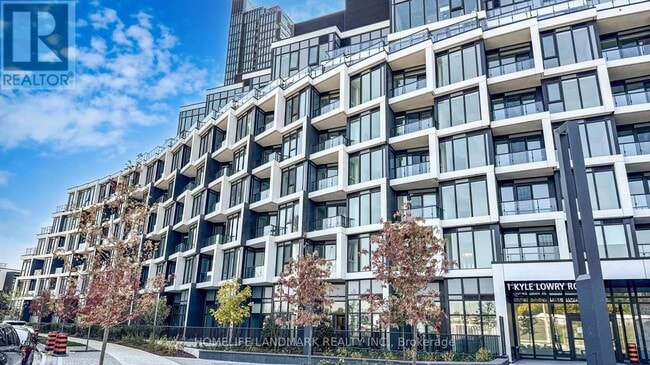 Photo du bâtiment - 1 Kyle Lowry Rd