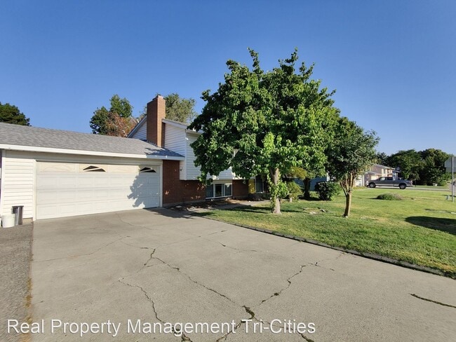 Building Photo - 4 br, 2 bath House - 1861 Stevens Dr