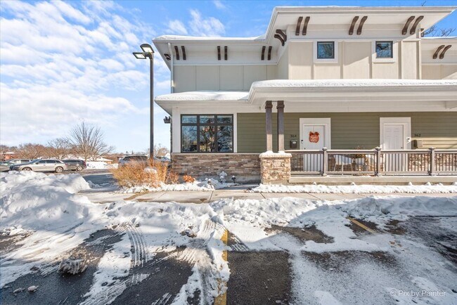 Foto del edificio - 364 S Main St