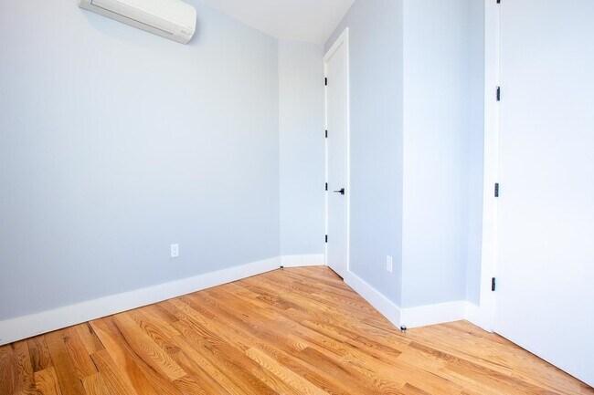 Building Photo - 2178 Bergen St
