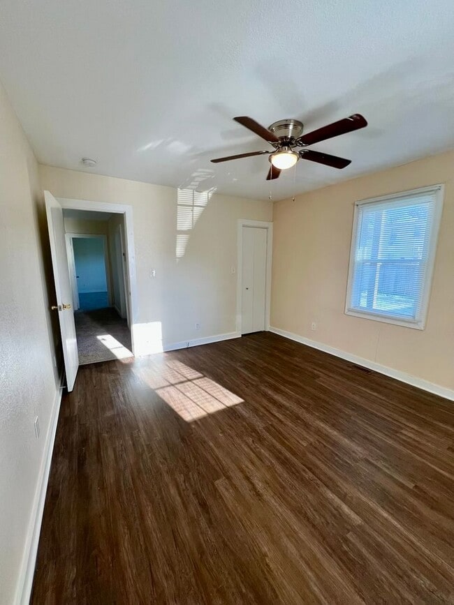 Building Photo - Bankhead4522