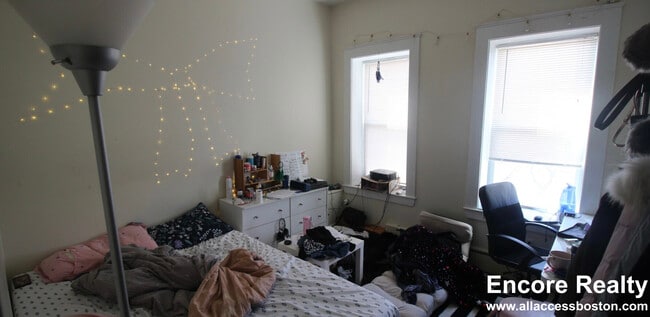 Foto del edificio - 84 Fenway