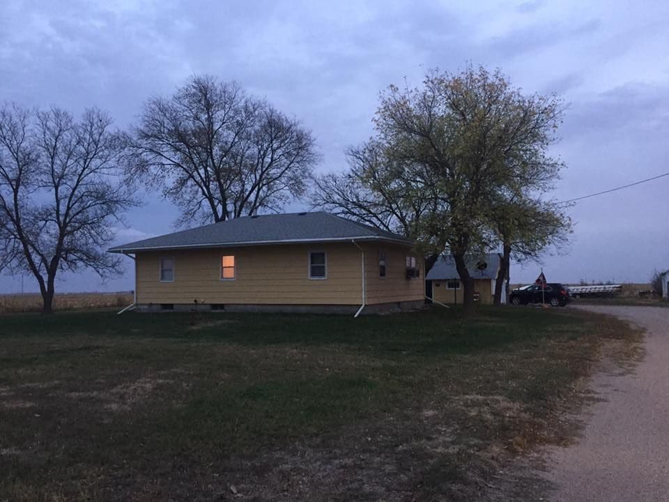 Primary Photo - Come on over to the country