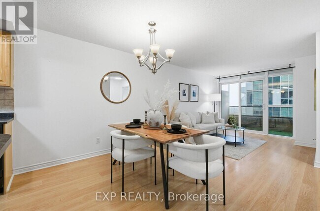 Photo du bâtiment - 5233 Dundas St W